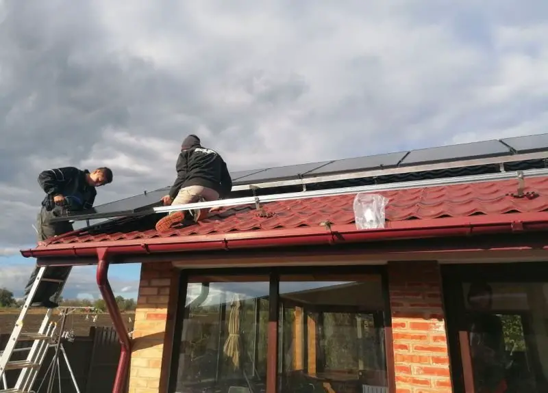 Cate panouri fotovoltaice trebuie pentru o casa