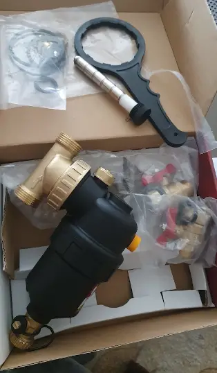 filtru antimagnetita centrala